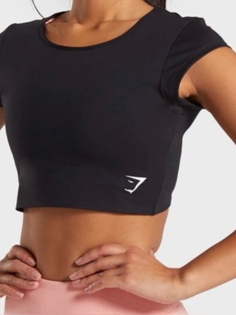 Gymshark Black Capped Sleeve cropped Tee